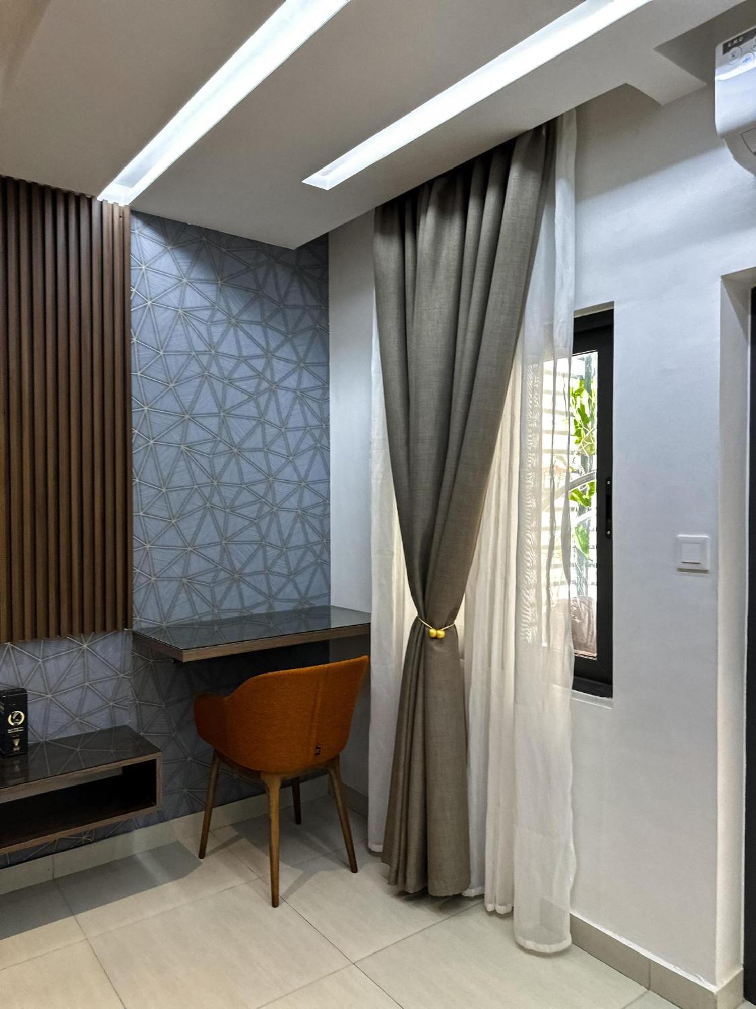 Klik Klak Appart Hotel โกโตนู ภายนอก รูปภาพ