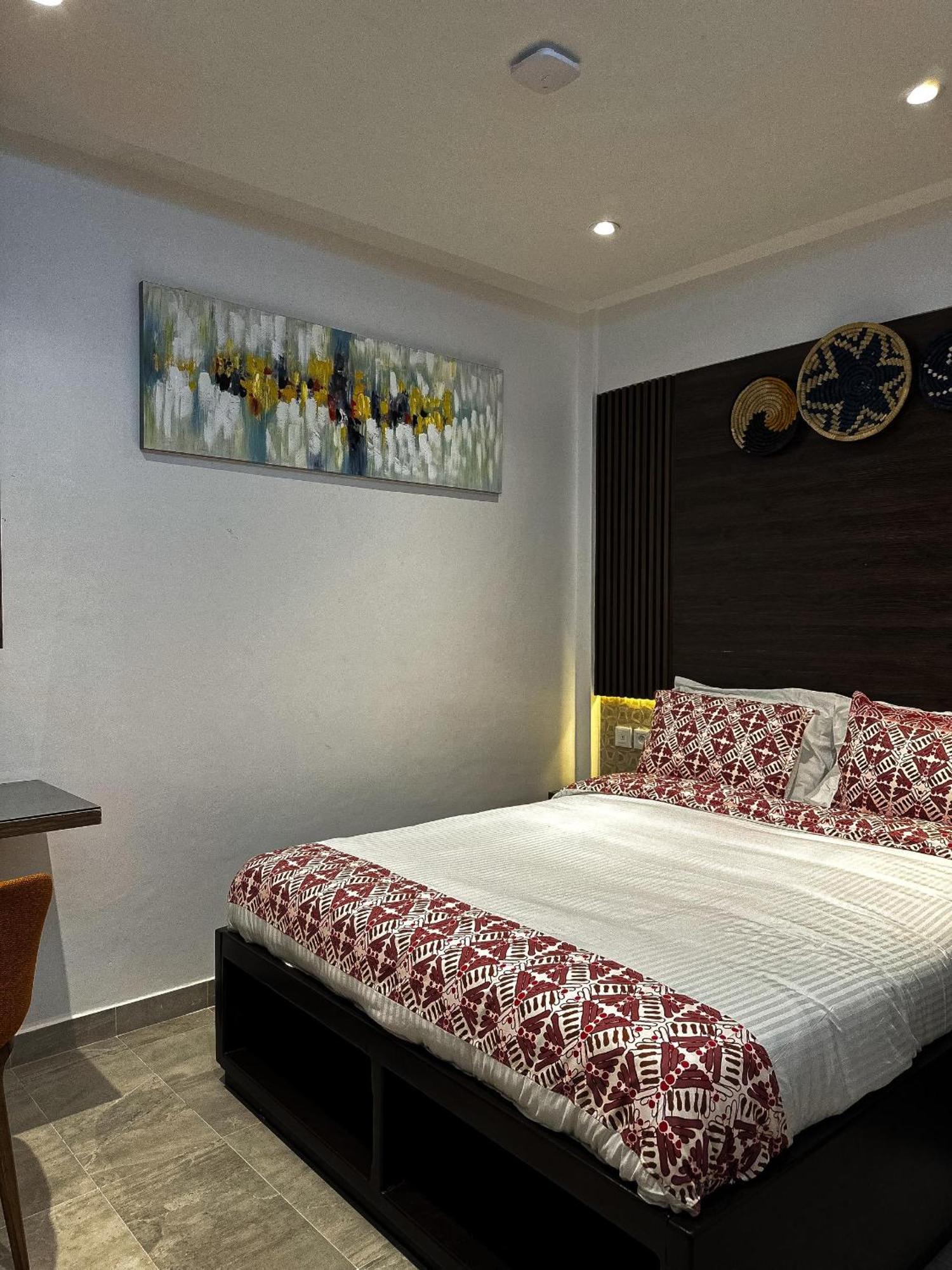 Klik Klak Appart Hotel โกโตนู ภายนอก รูปภาพ
