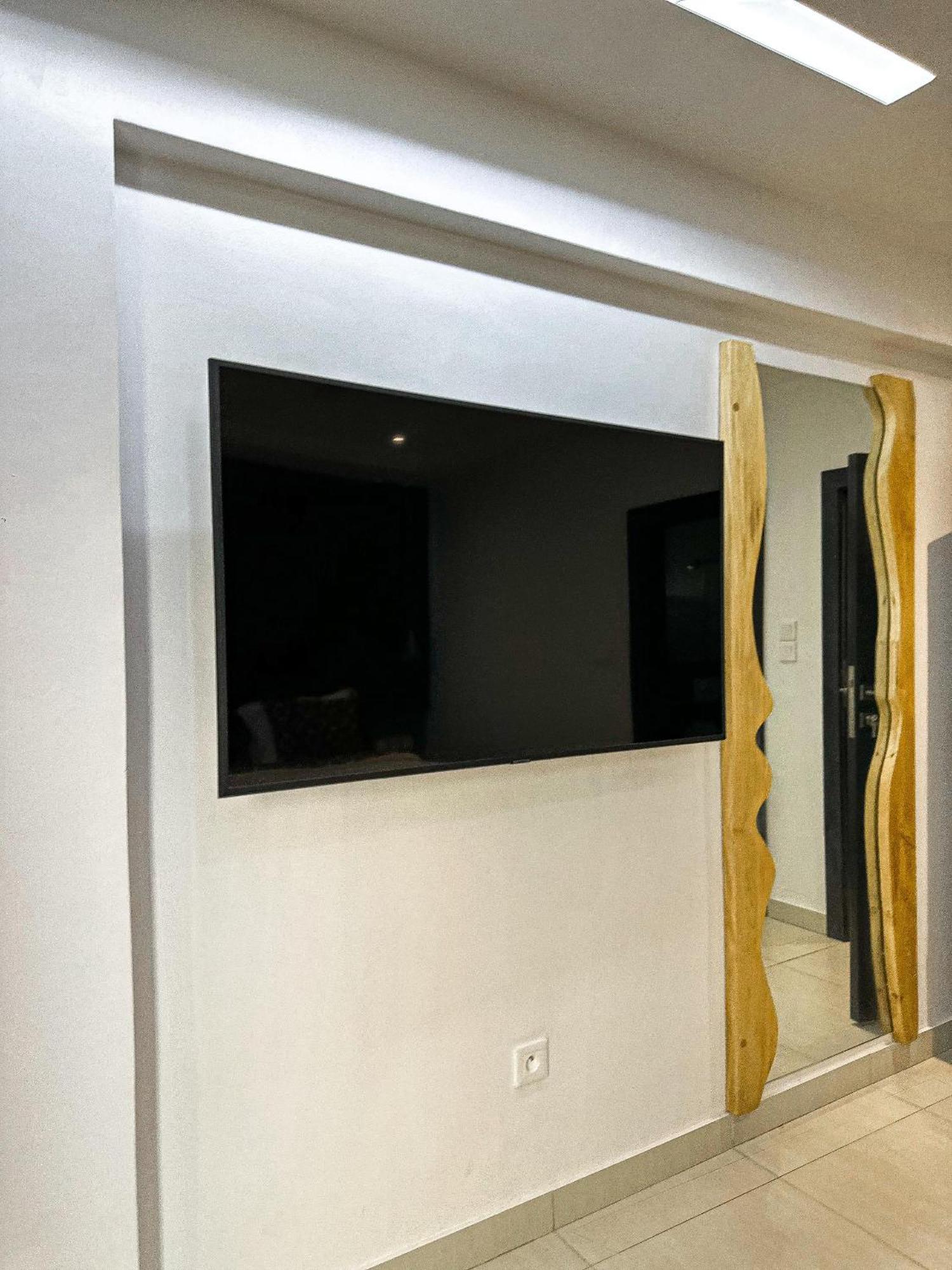 Klik Klak Appart Hotel โกโตนู ภายนอก รูปภาพ