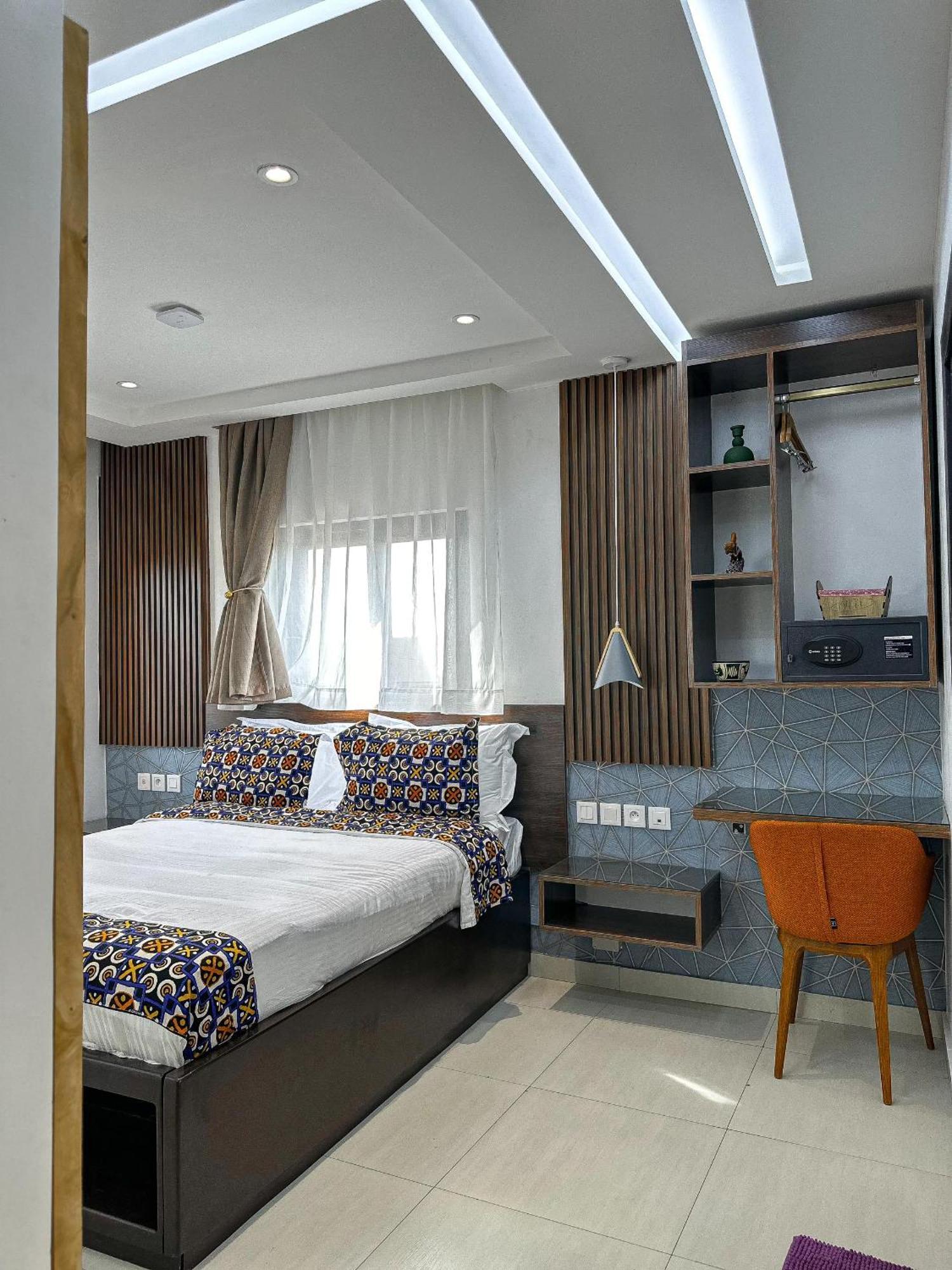 Klik Klak Appart Hotel โกโตนู ภายนอก รูปภาพ