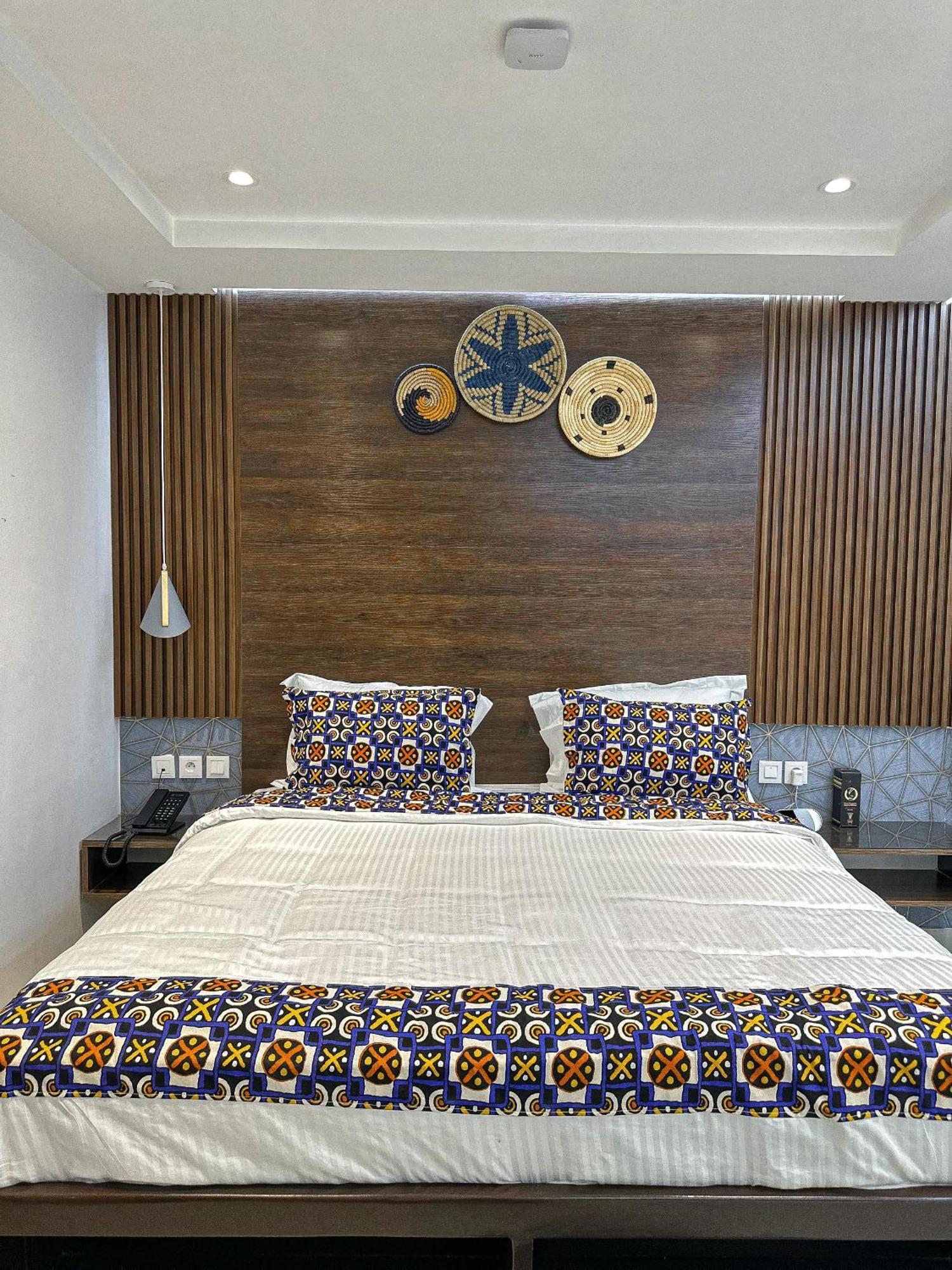 Klik Klak Appart Hotel โกโตนู ภายนอก รูปภาพ